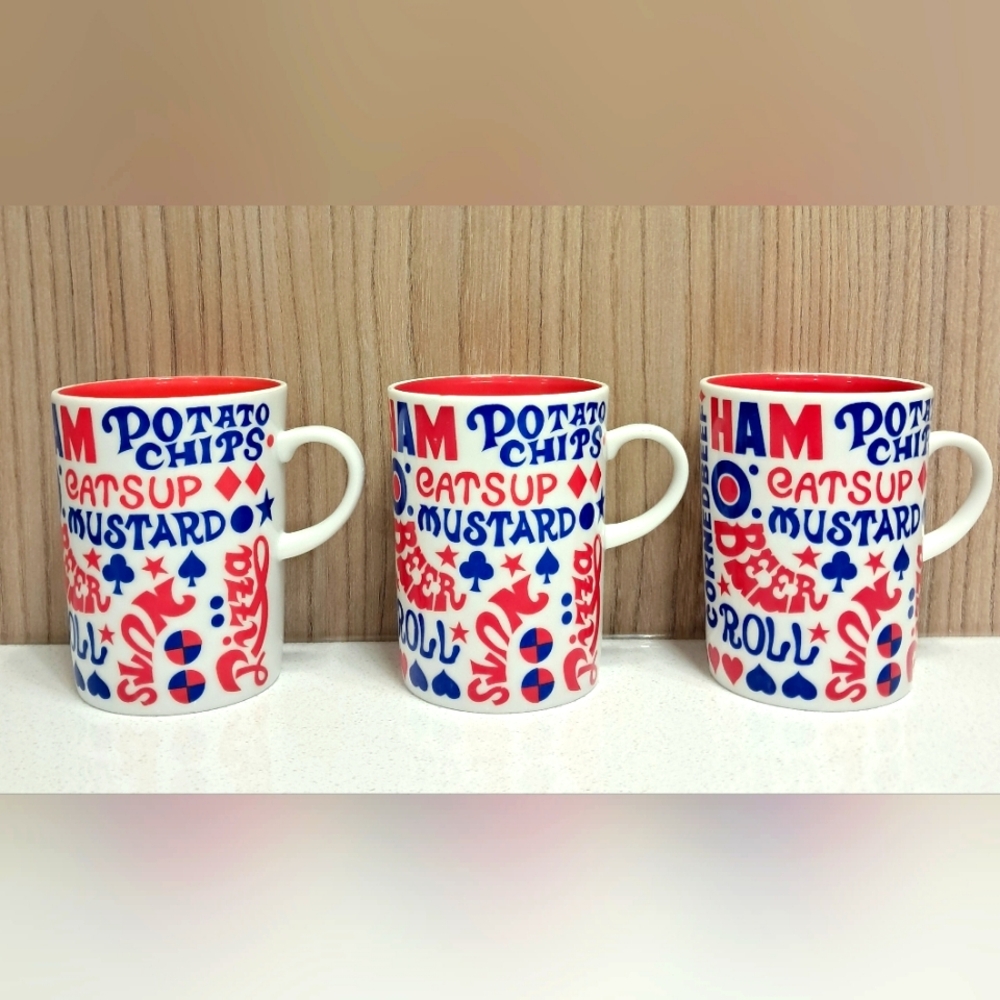 VINTAGE PARTY TIME MUG SET
